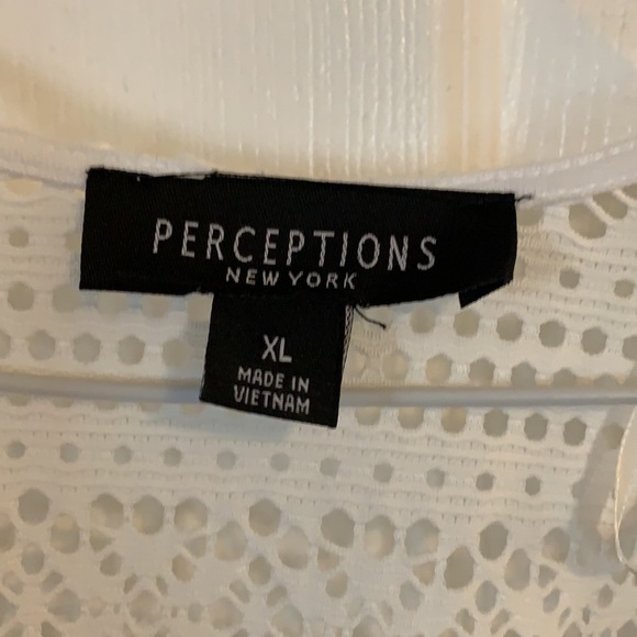 Perceptions waist tie lace top. - Picture 3 of 4